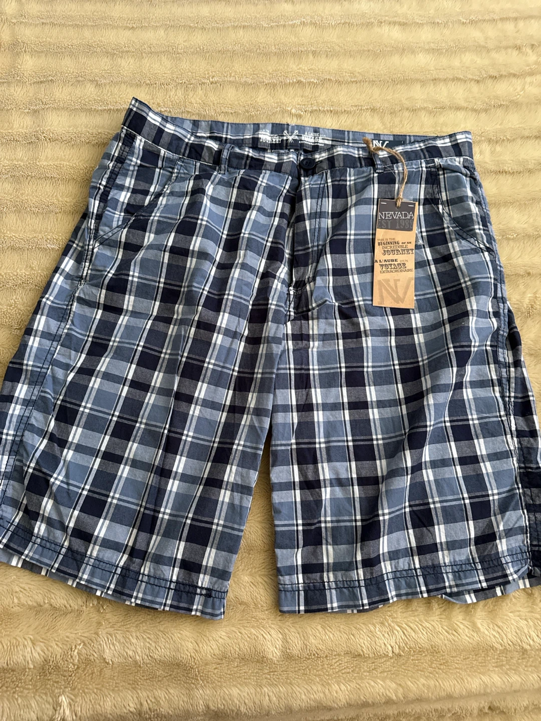 Nevada Plaid Shorts Size 34