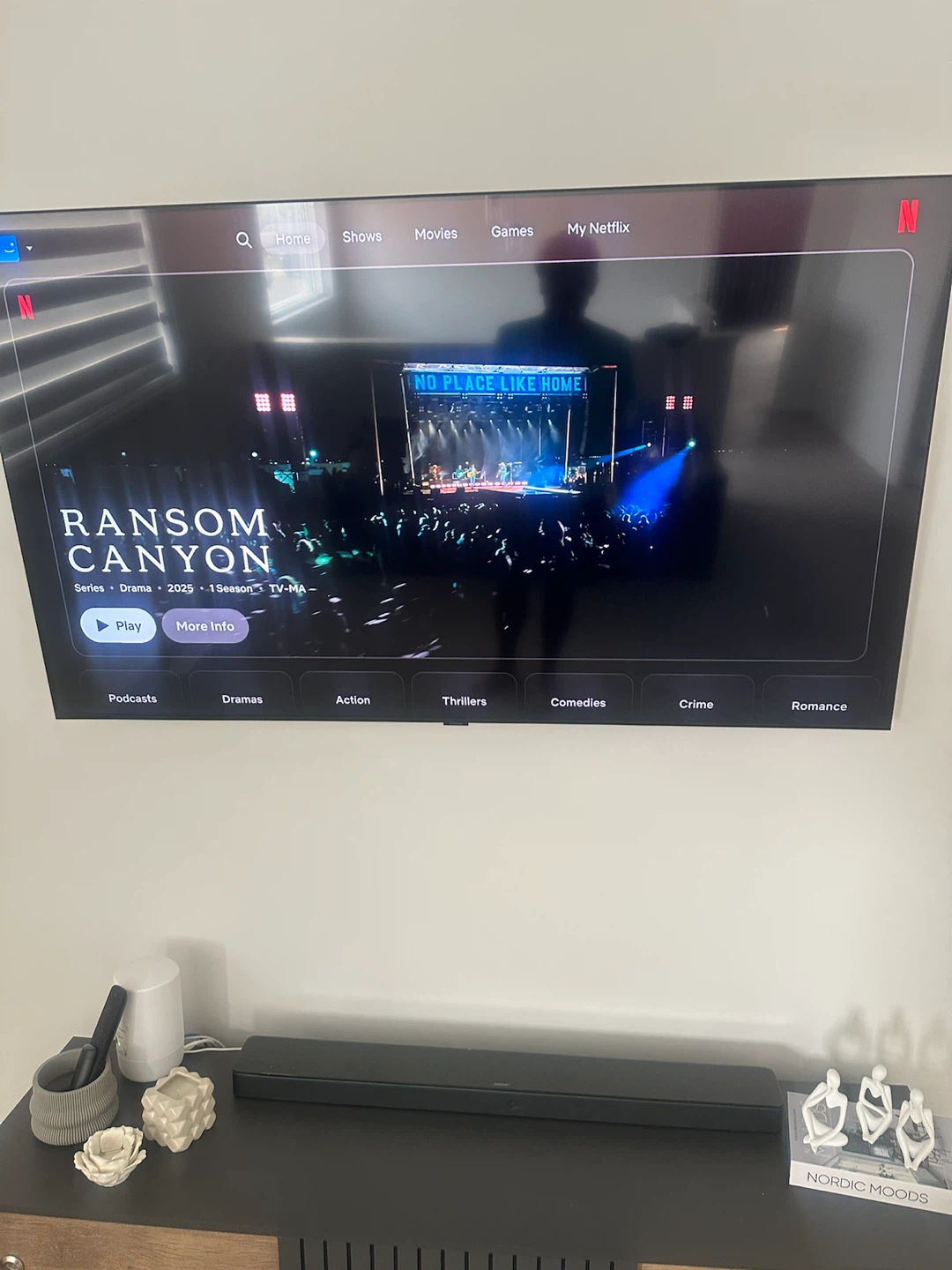 Samsung 65” Q82C 4K QLED 120Hz Smart TV –– Original Box