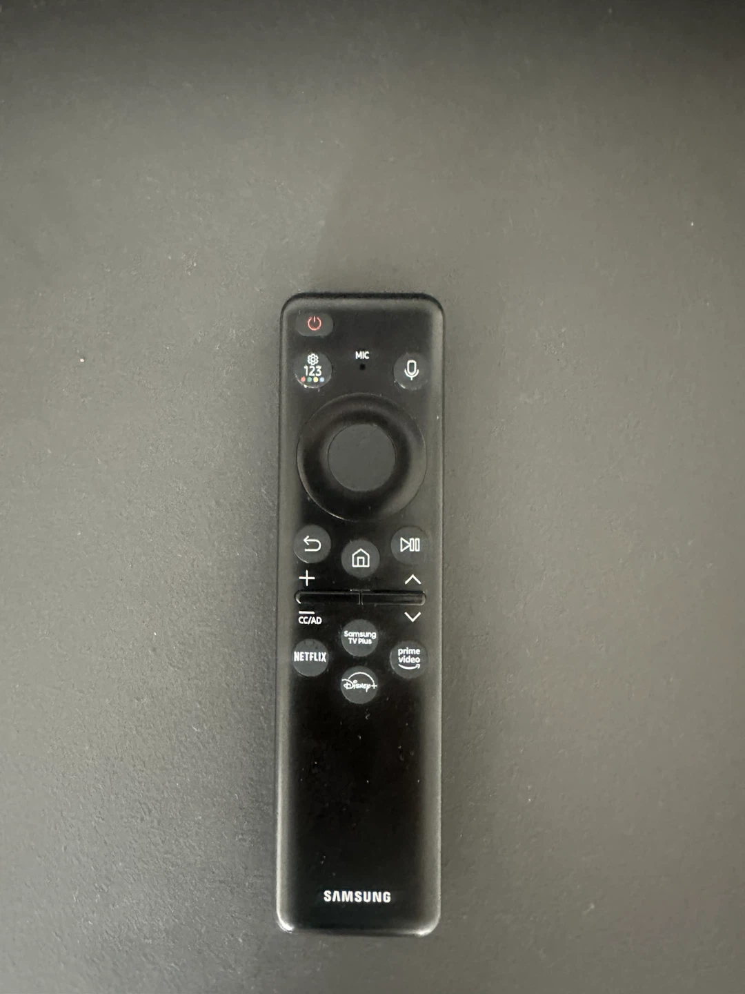 Samsung 65” Q82C 4K QLED 120Hz Smart TV –– Original Box - photo 2