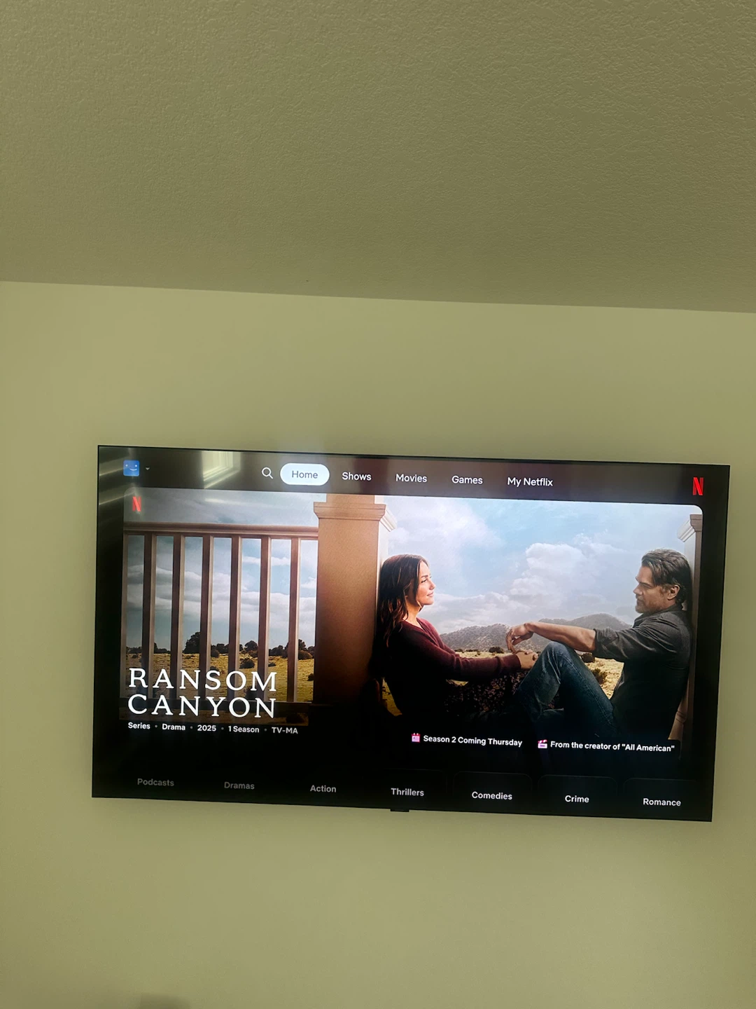 Samsung 65” Q82C 4K QLED 120Hz Smart TV –– Original Box - photo 4
