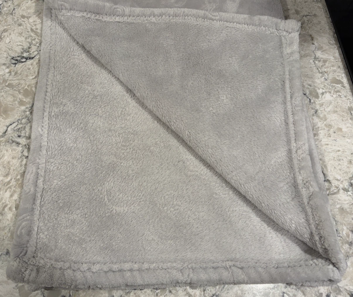 Pair of Light Grey Plush Blanket with Rockets and Stars - photo 3