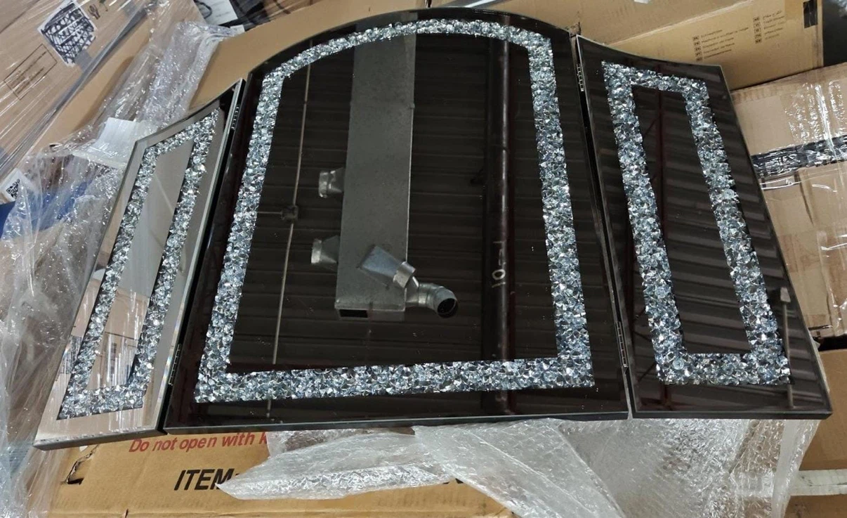 Modern Trifold Crushed Diamond Vanity Mirror - photo 4