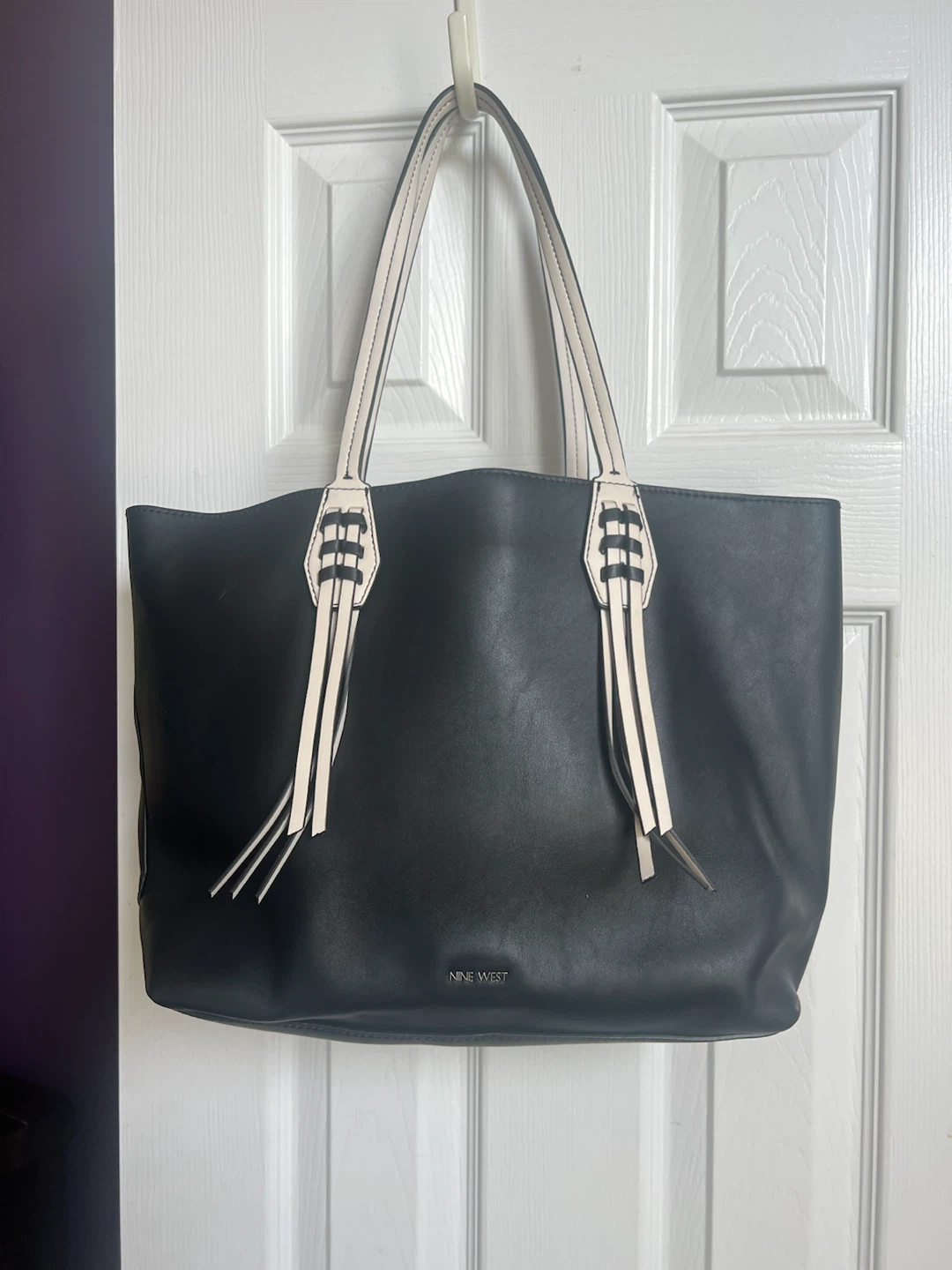 BNWT Nine West Canyon Tote Bag Black - photo 2
