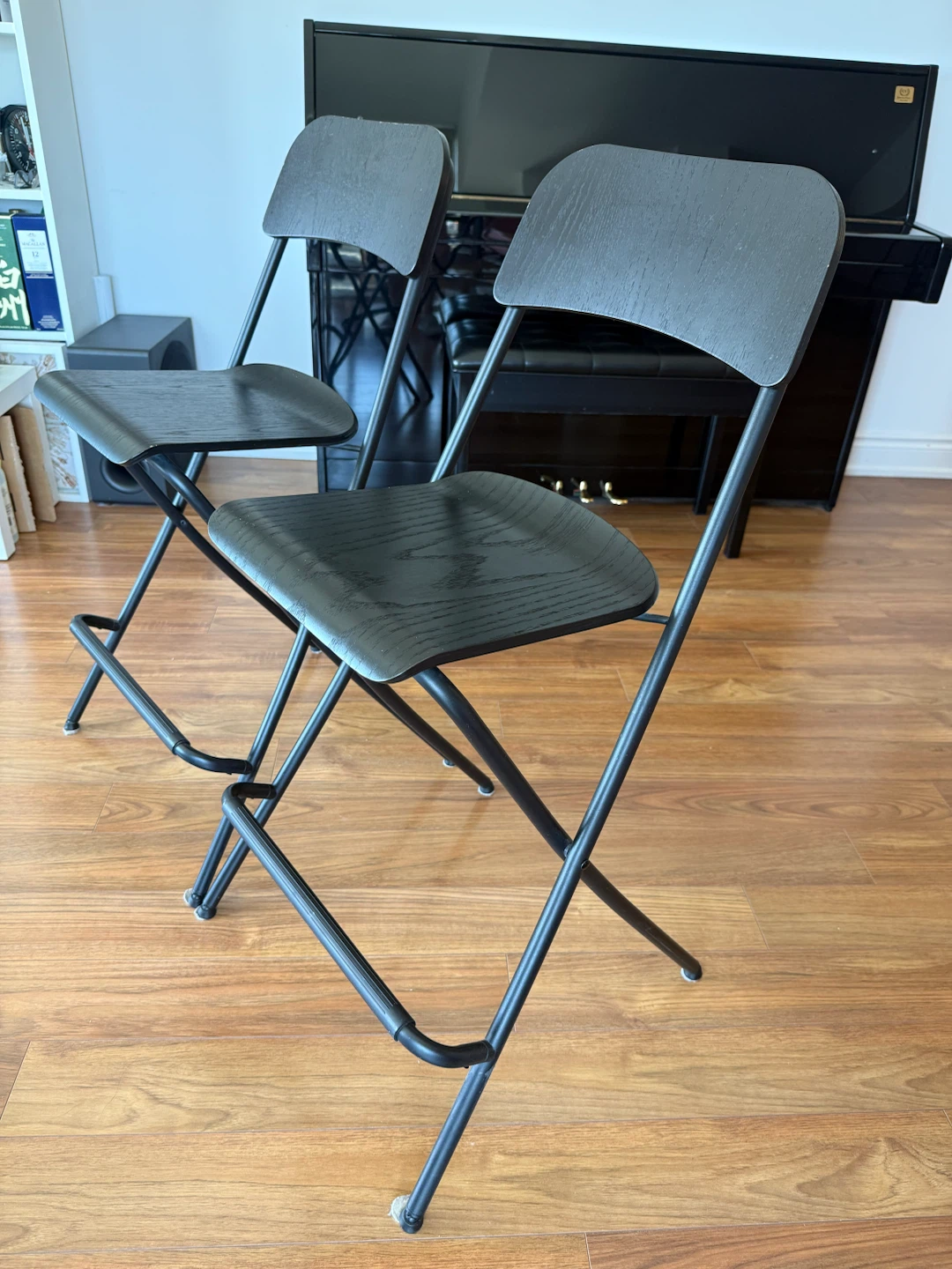 IKEA foldable bar stool x 2 - photo 2
