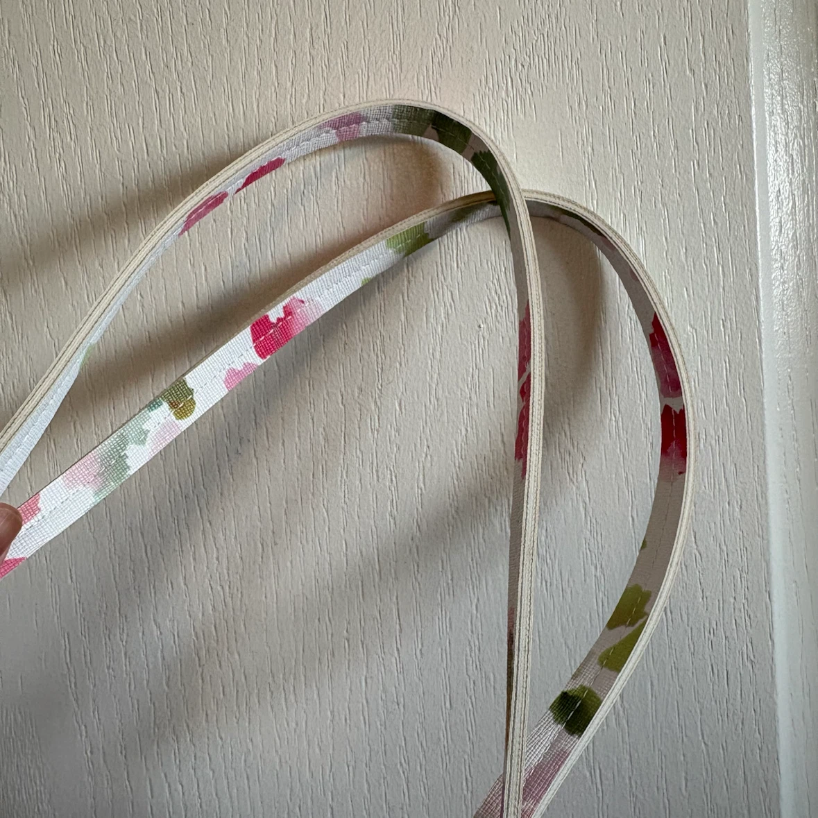 NEW Indigo White Floral Tote Bag - photo 4