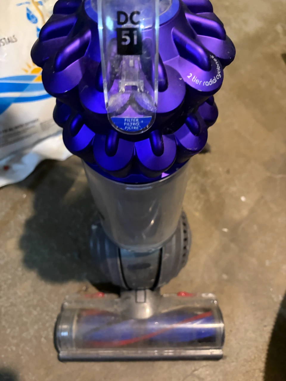 Dyson Vacuum Cleaner - photo 2