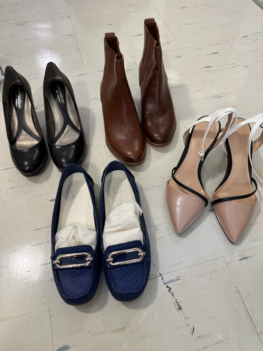 Assorted shoes/sandals from naturalizer, anne klein, expression