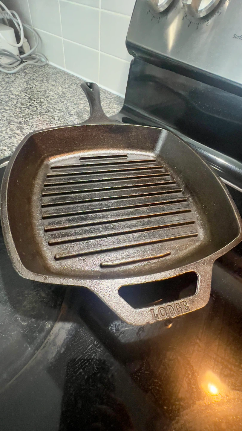 Lodge Cast Iron Square Grill Pan - photo 2
