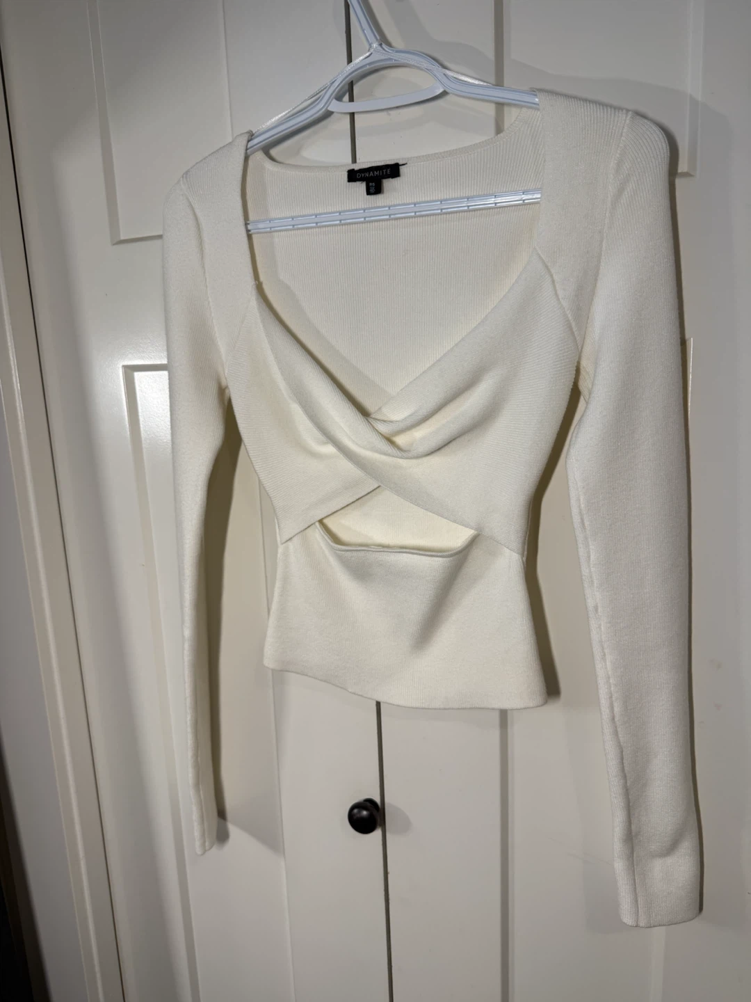Dynamite Cream Ribbed Twist Front Cut-Out Sweater