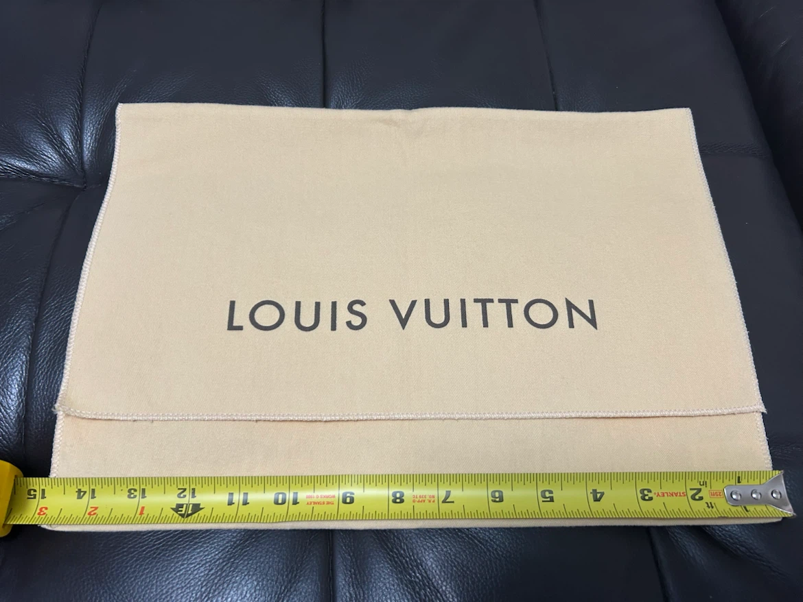 Authentic Louis Vuitton dust bag - photo 2