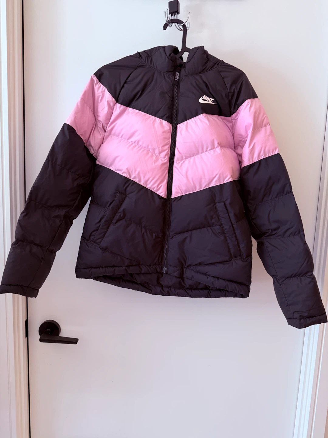 Nike Puffer Jacket - Black and Pink