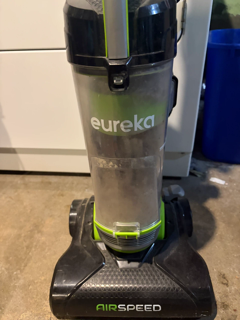 Eureka AirSpeed Vacuum Cleaner - photo 2