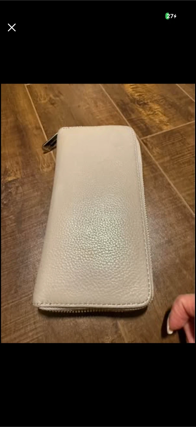 Michael Kors Zip Around Wallet - photo 2