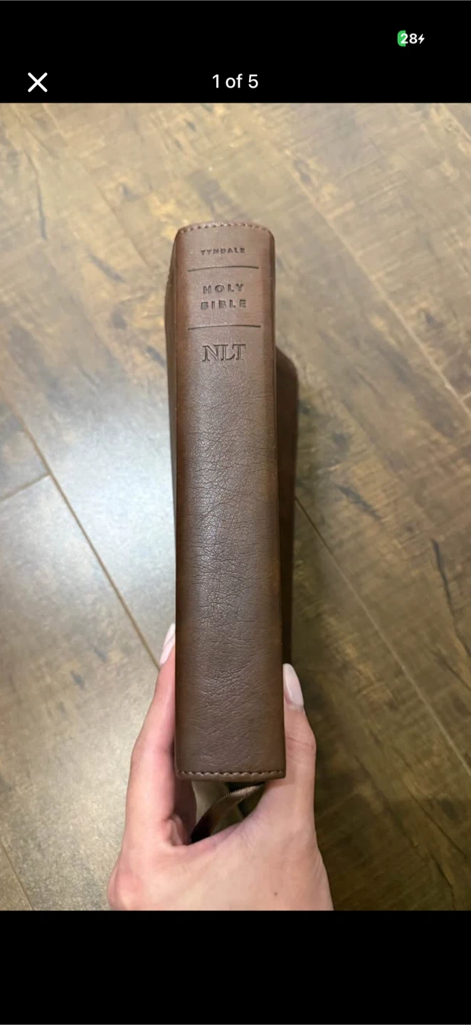 NLT Personal Size Giant Print Bible - Tyndale - photo 3