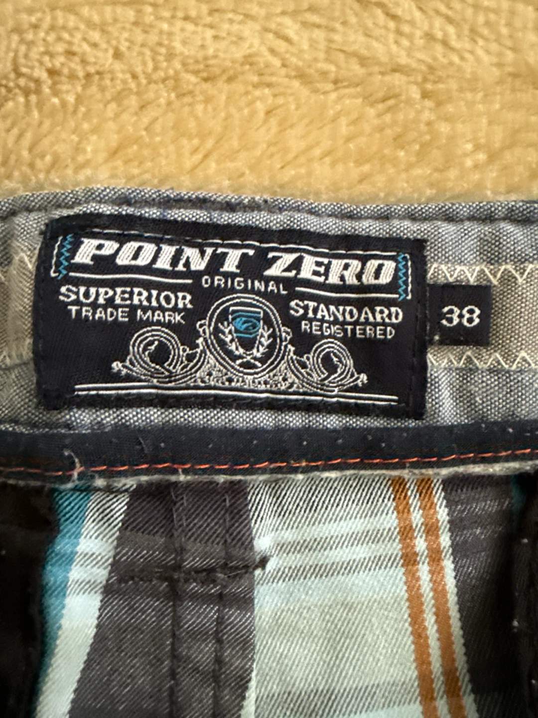 Point Zero Plaid Shorts Size 38 - photo 3
