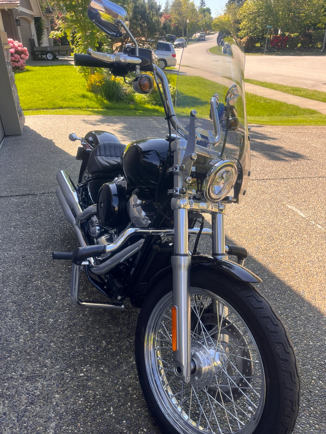 Black Harley-Davidson Motorcycle with Windshield - photo 2