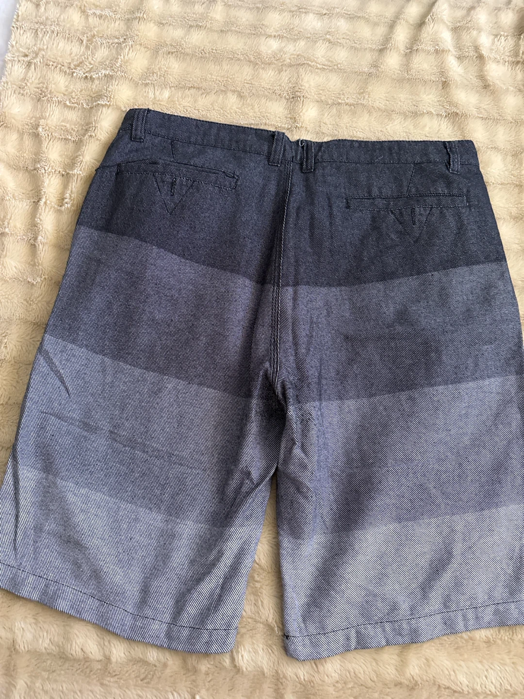 Two pairs of shorts. Size 38 - photo 2