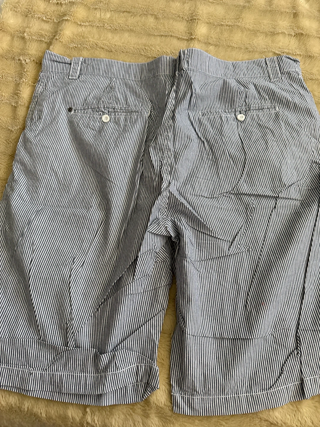 Two pairs of shorts. Size 38 - photo 5