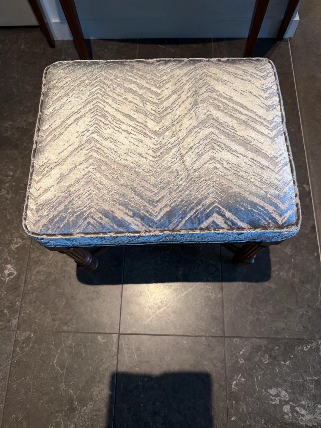 Gordon's Fine Furniture Footstool/Ottoman - photo 3