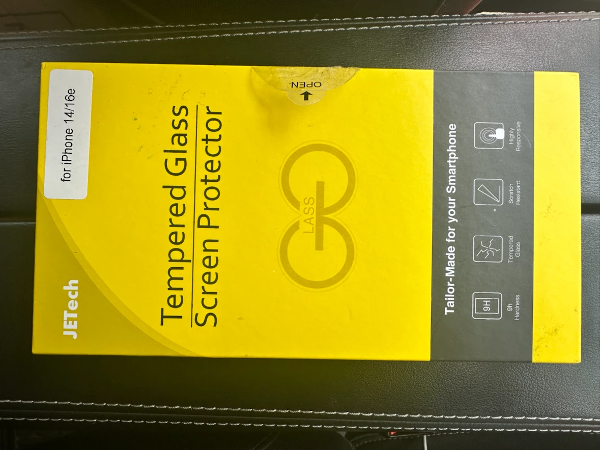 JETech Tempered Glass Privacy Screen Protector for iPhone 14/16e