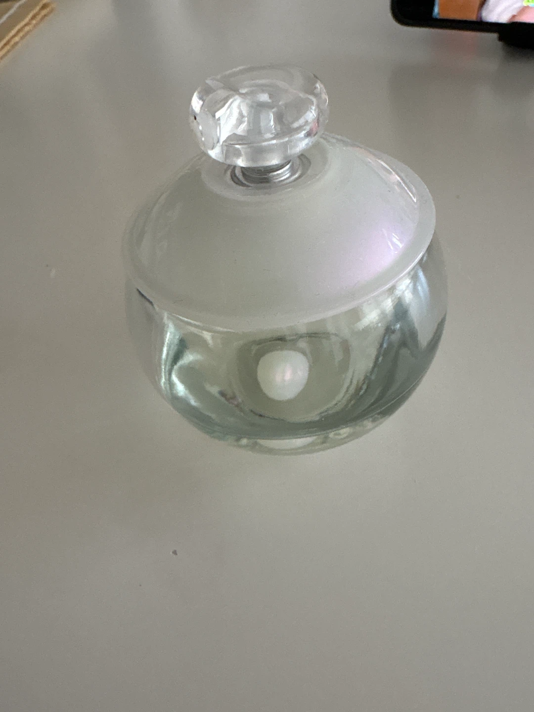 Noa by CACHAREL  Eau De Toilette Spray 50 ml