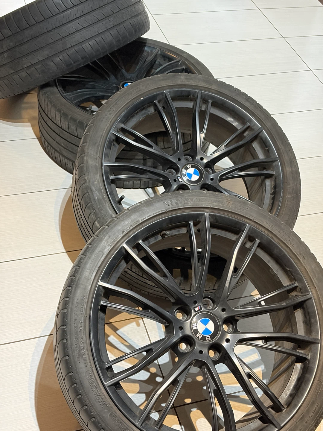 BMW rims 20 inch - photo 2