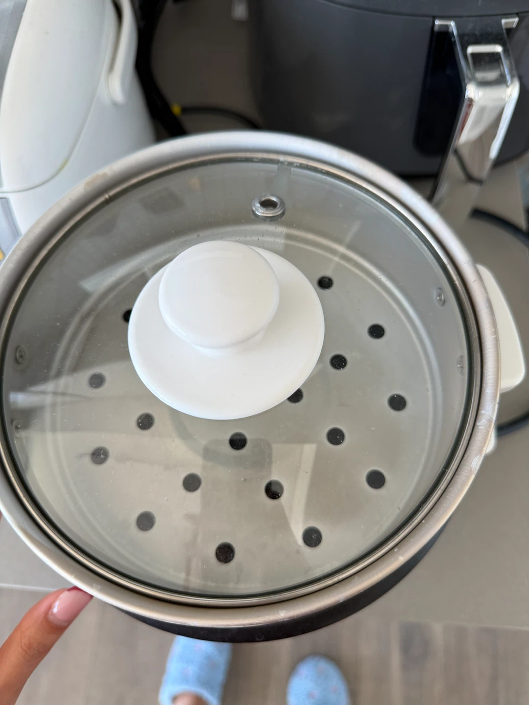 Rice Cooker with Steamer Basket - photo 2