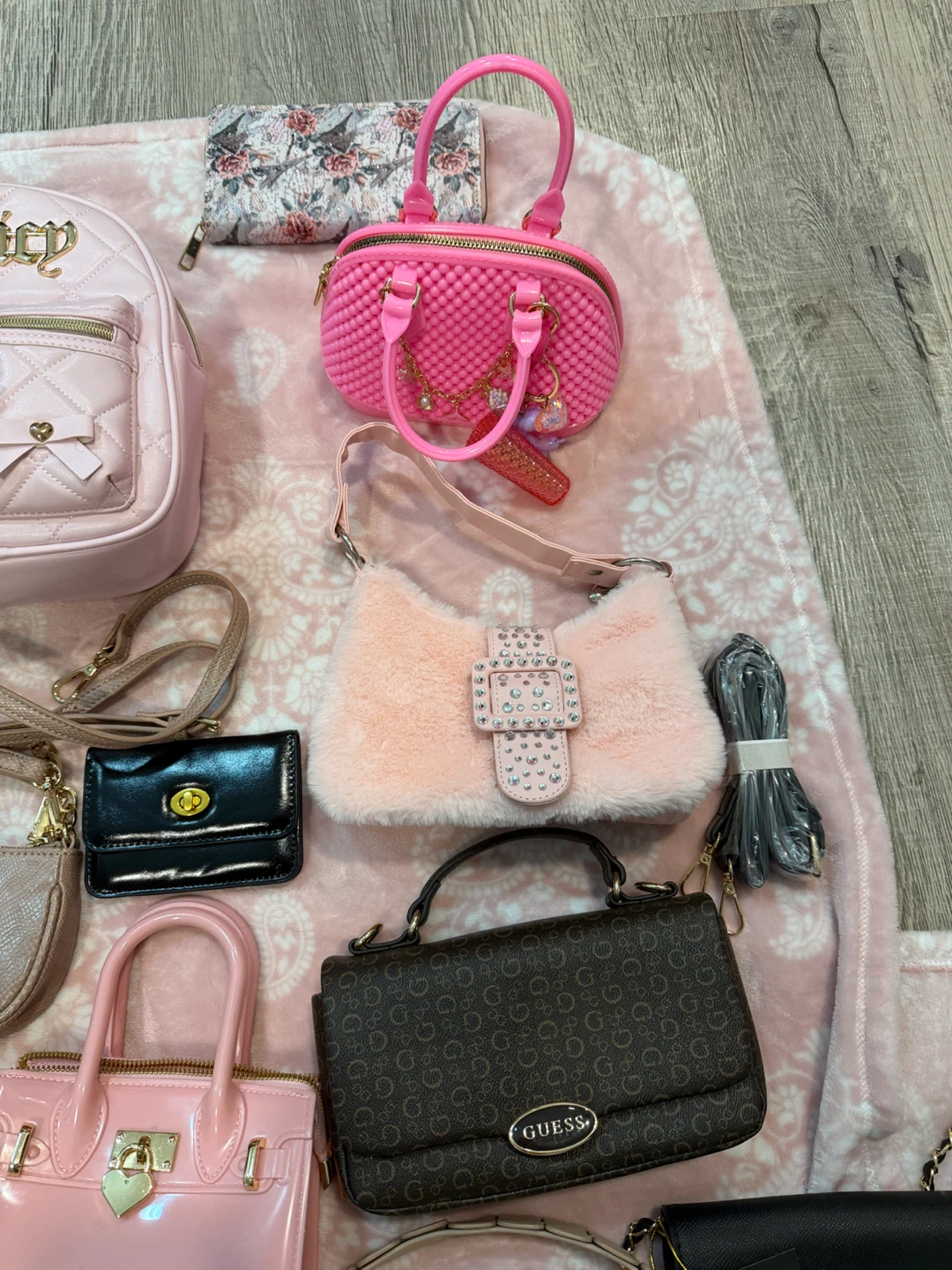 Purses wallets bags - $10 EACH or $50 WHOLE LOT - photo 3