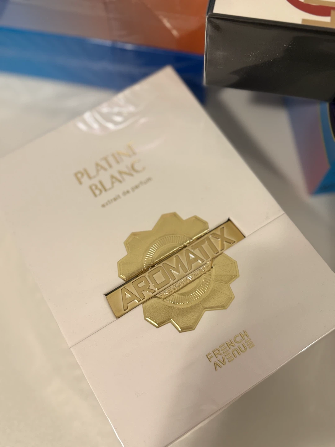 FRENCH AVENUE PLATINI BLANC PARFUM