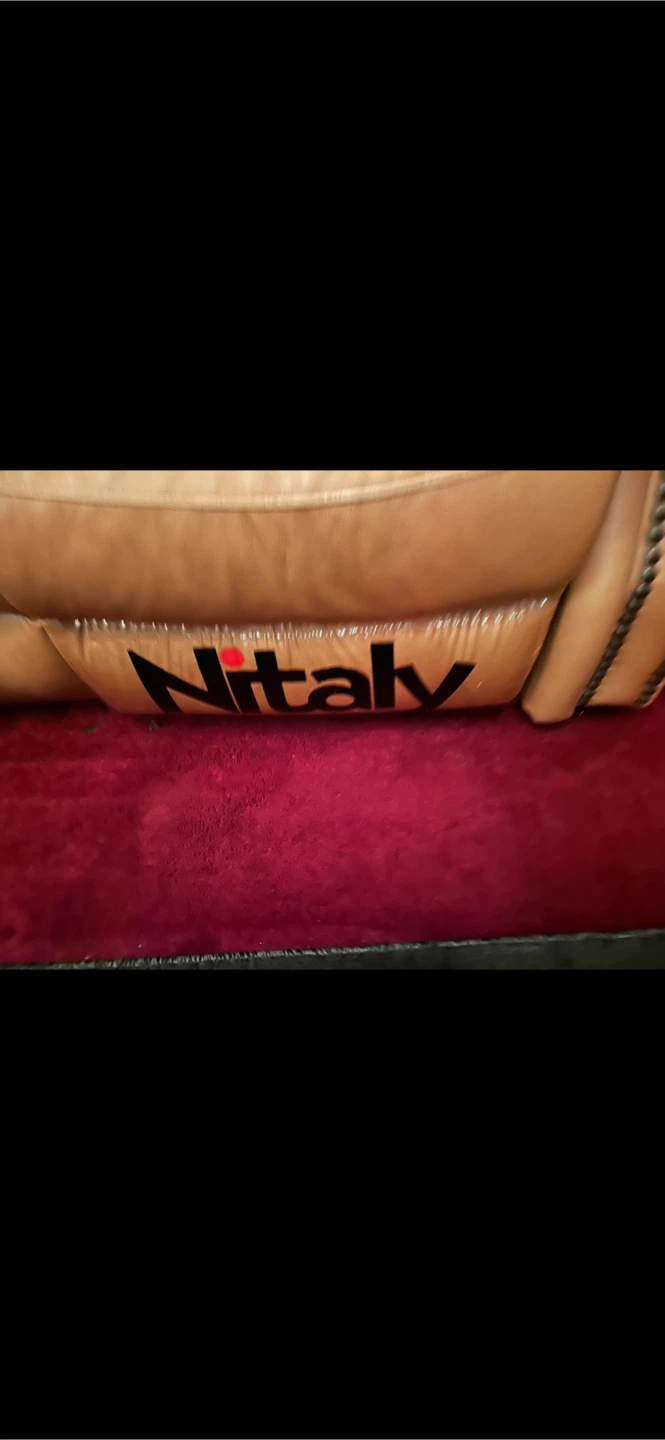 Nitaly Leather couch - photo 2