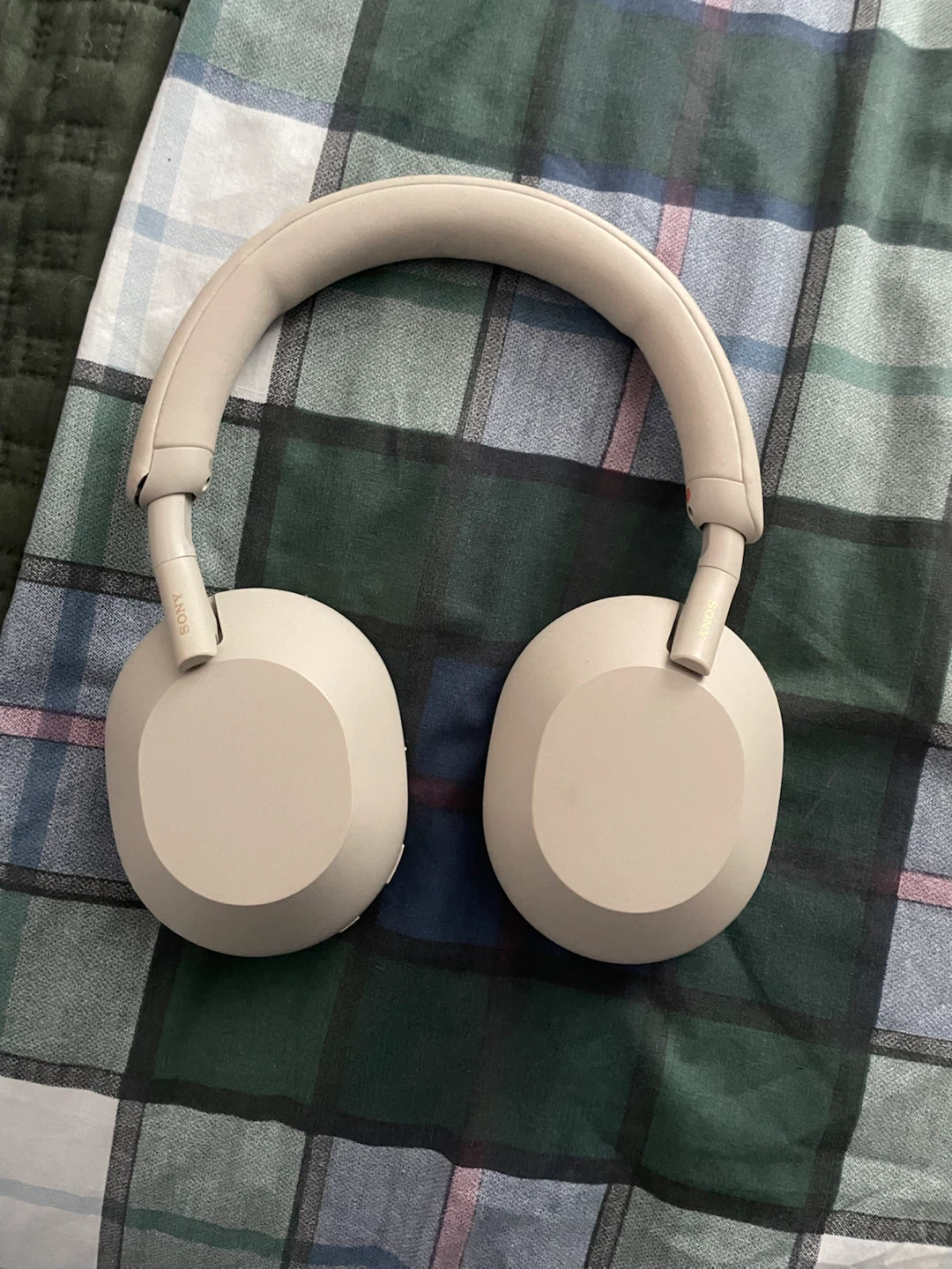 Sony WH-1000XM5 Wireless Noise Cancelling Headphones