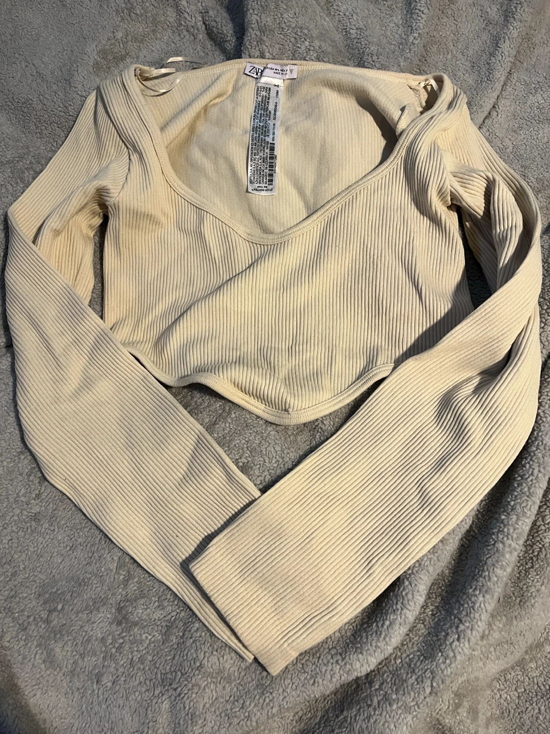 ZARA Ribbed Long Sleeve Cropped Top Beige - photo 3
