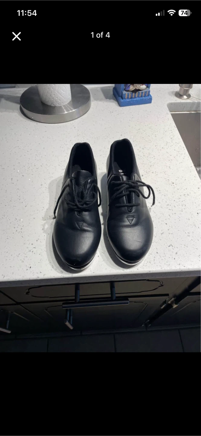Size 1 Tap shoes