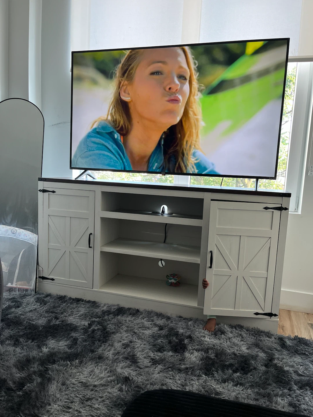 65 inch onn smart tv