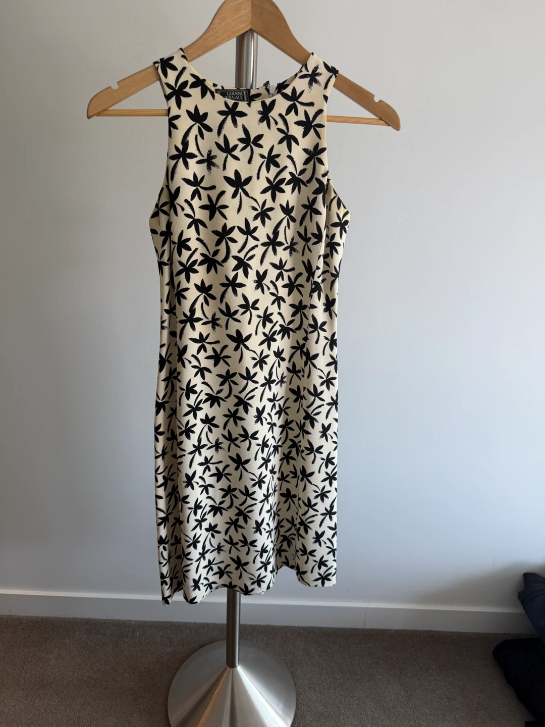Gianni Versace Floral Sleeveless Dress - photo 2