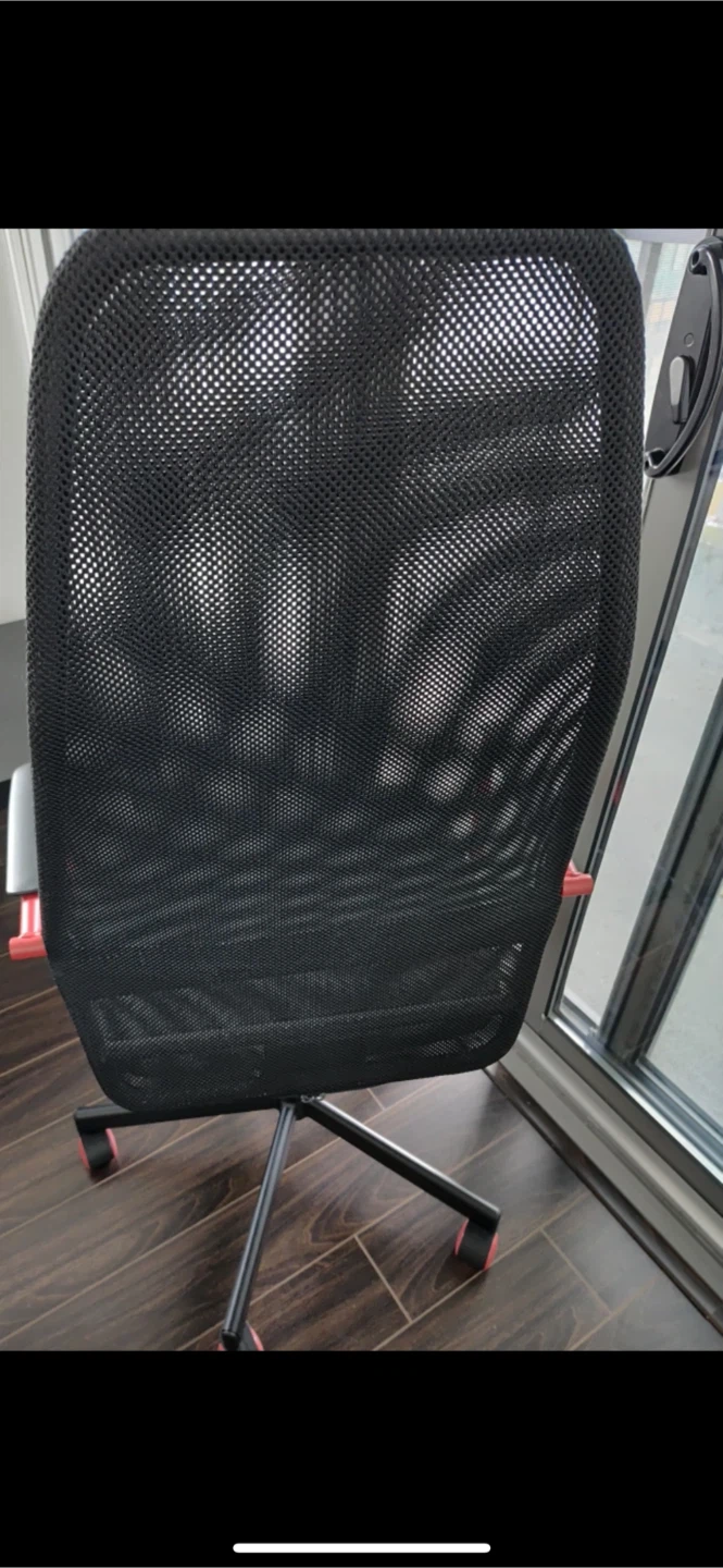 Black Mesh Office Chair with Red Accents - photo 2