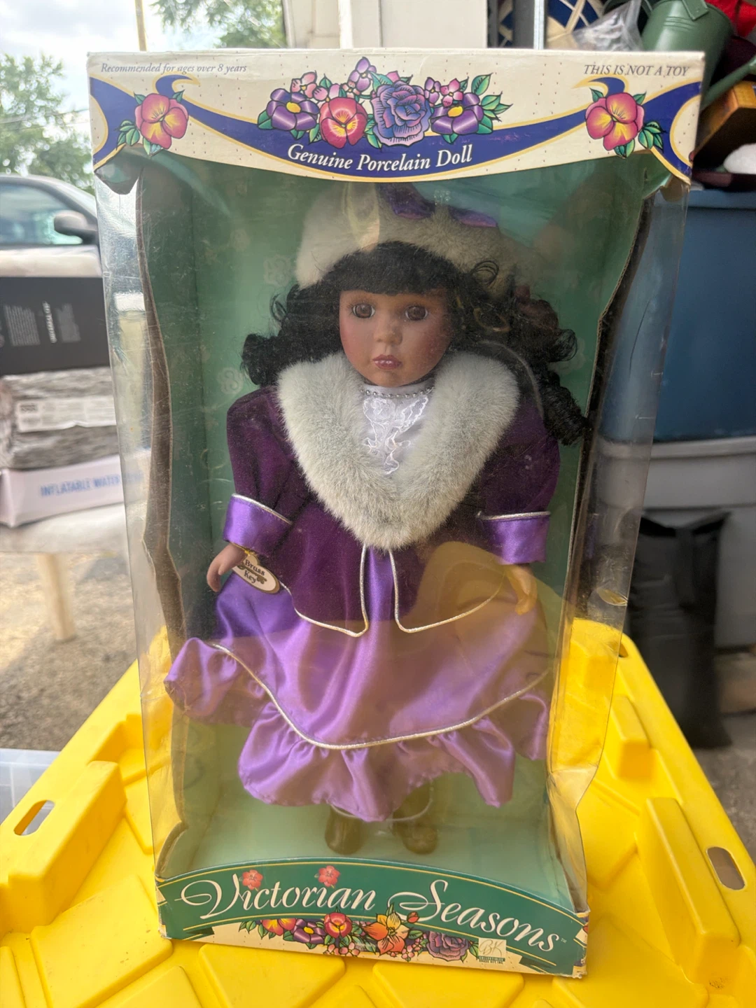 Victorian Seasons Genuine Porcelain Doll - photo 2