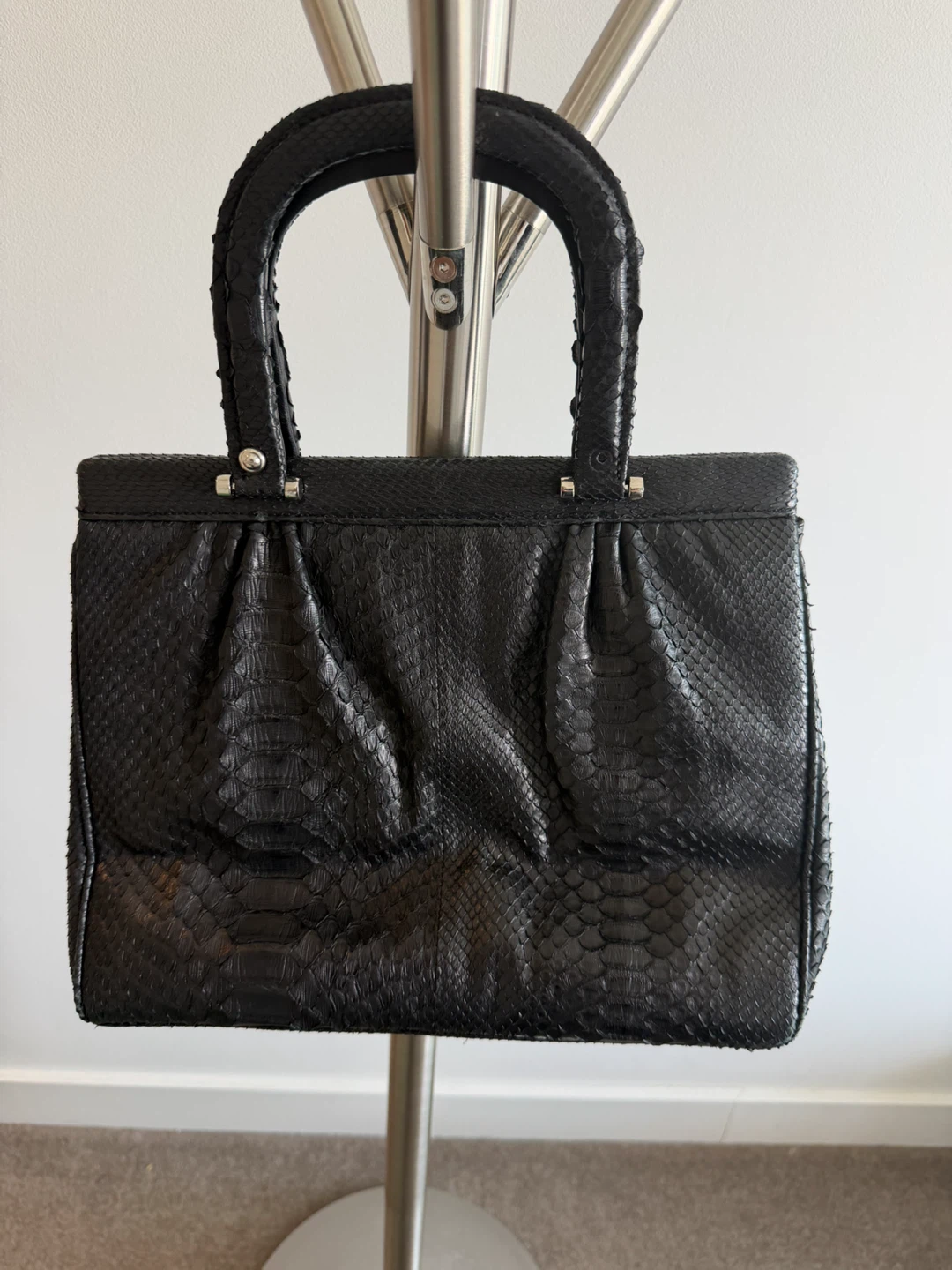 Black Snake Skin Handbag - photo 2