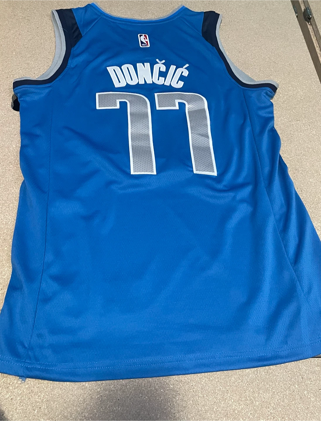 Make me an offer Dallas Mavericks Doncic #77 Nike Jersey Size 50 - photo 2