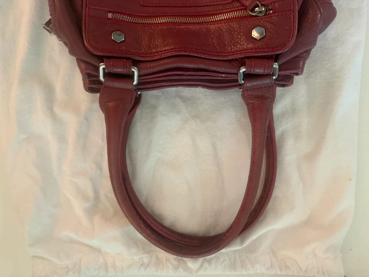 Marc by Marc Jacobs Pink Leather Shoulder Bag - photo 3