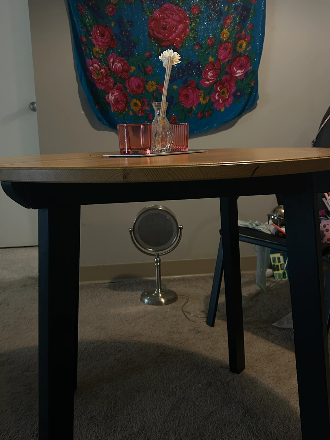 Round Wooden Dining Table - photo 3