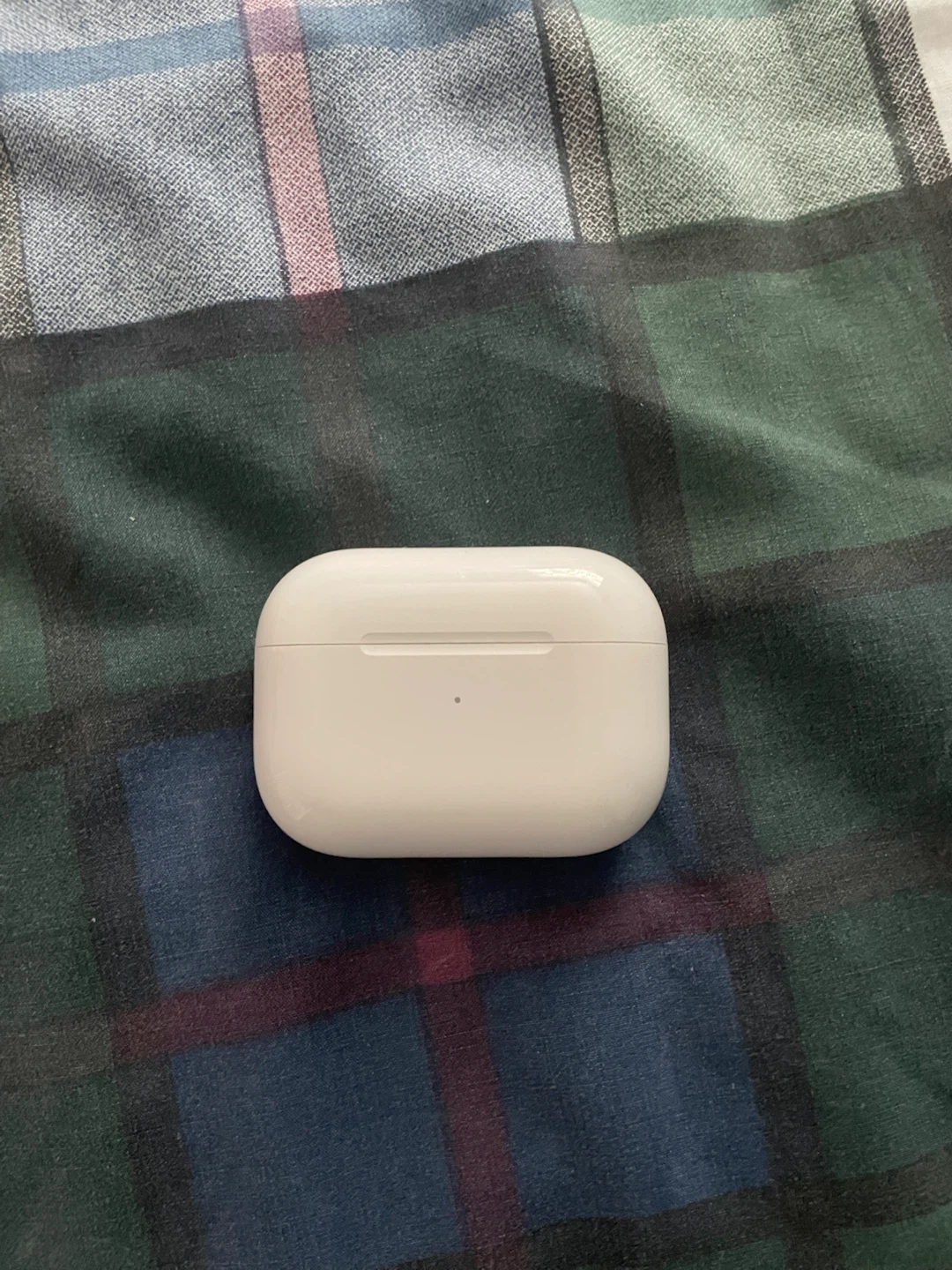 Apple AirPods Pro Gen 1 - photo 2
