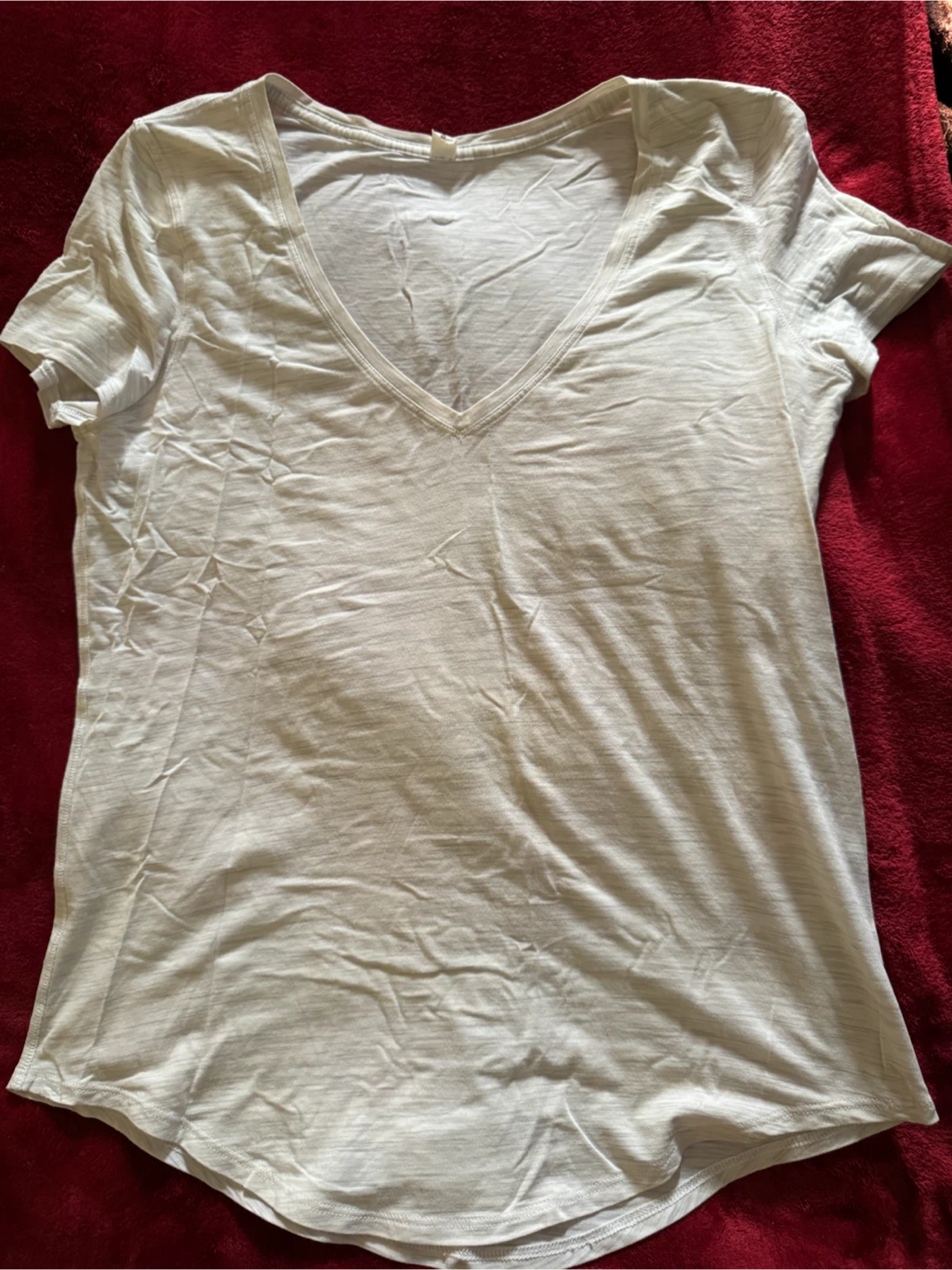 Lululemon V-Neck T-Shirts - Size 6 - photo 2