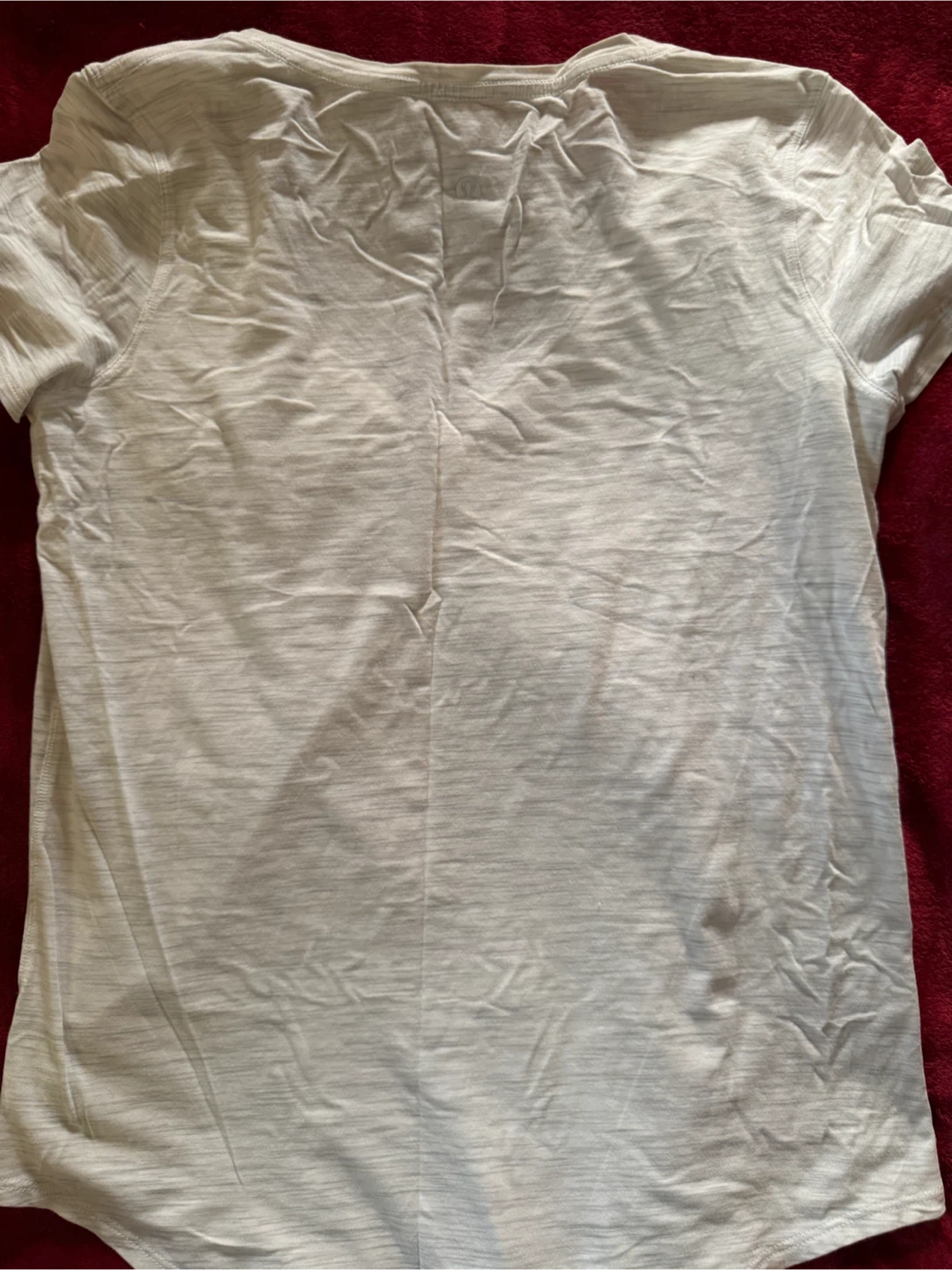 Lululemon V-Neck T-Shirts - Size 6 - photo 4