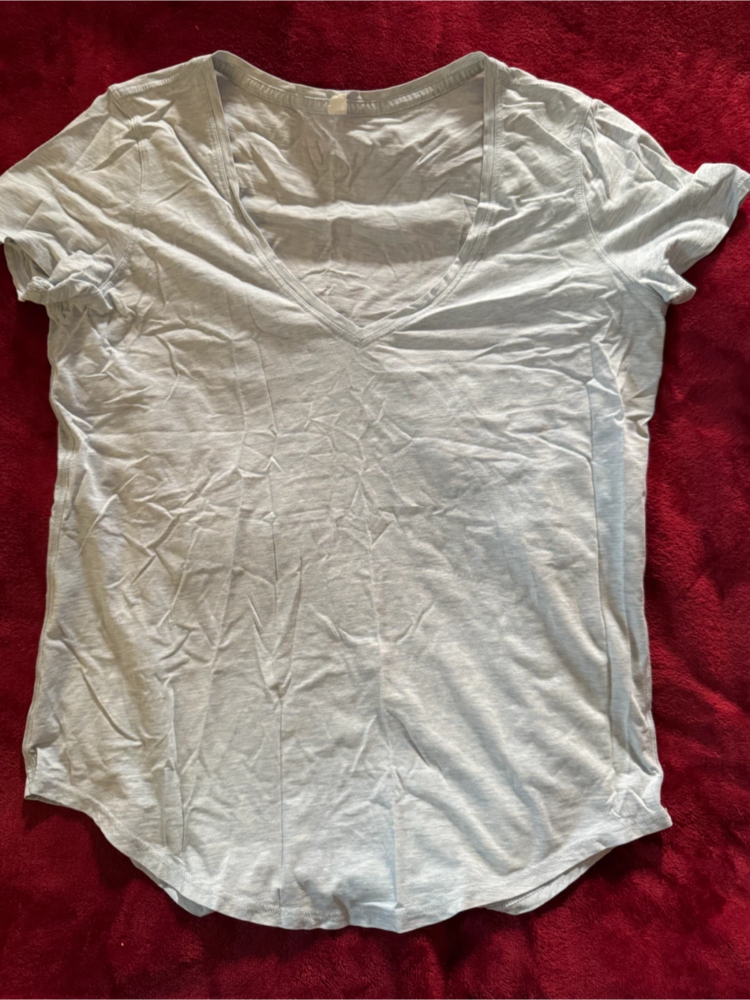 Lululemon V-Neck T-Shirts - Size 6 - photo 5