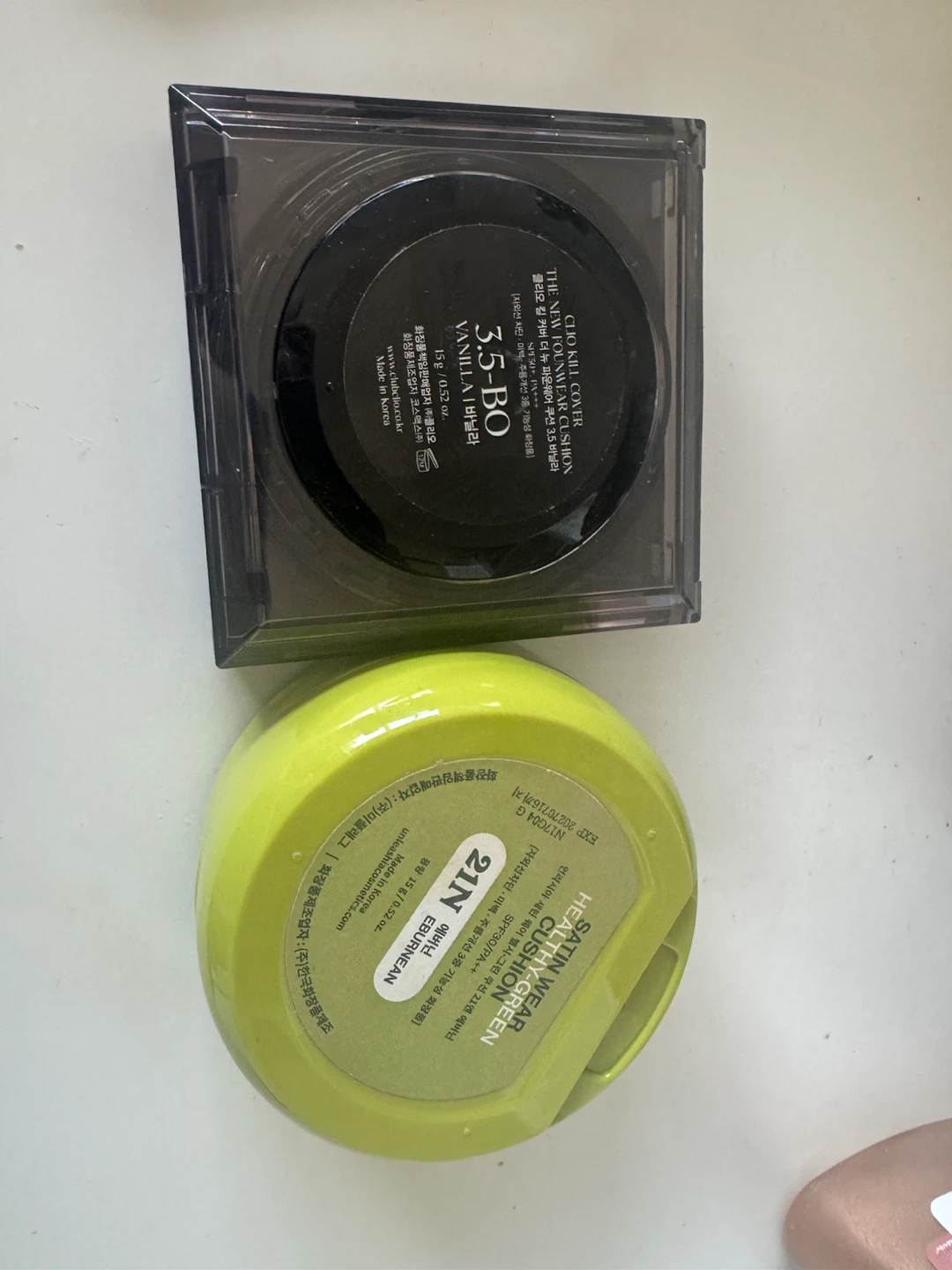 CLIO Cushion & UNLEASHlA cushion - photo 2