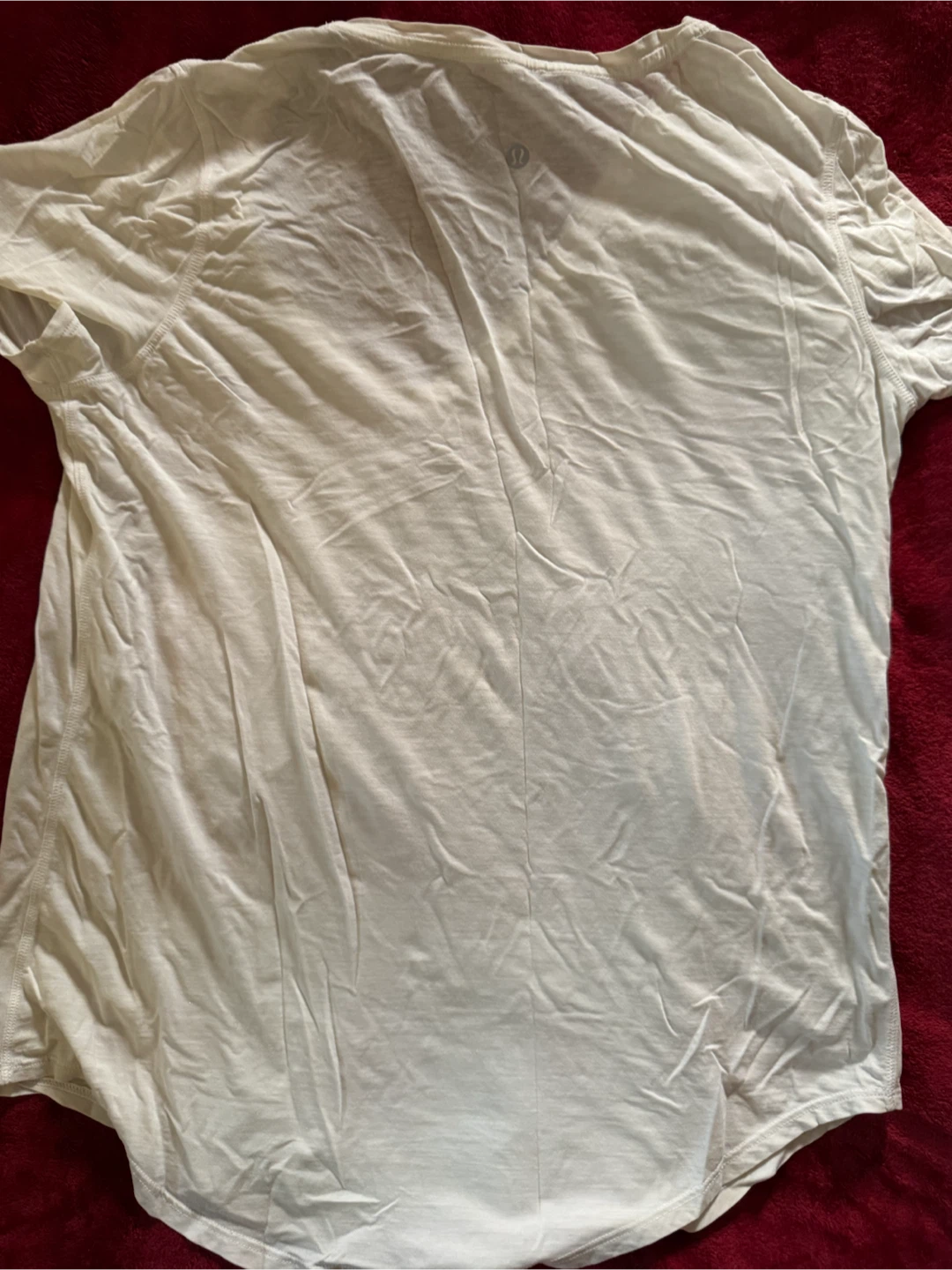Lululemon White V-Neck T-Shirts Size 8 - photo 3
