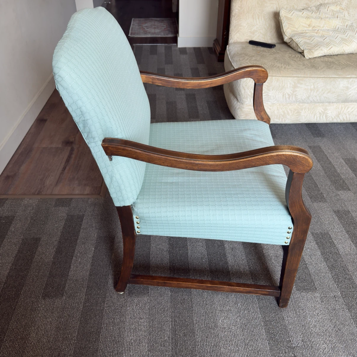 2 Armchairs with light blue textured upholstery and wooden arms - photo 2
