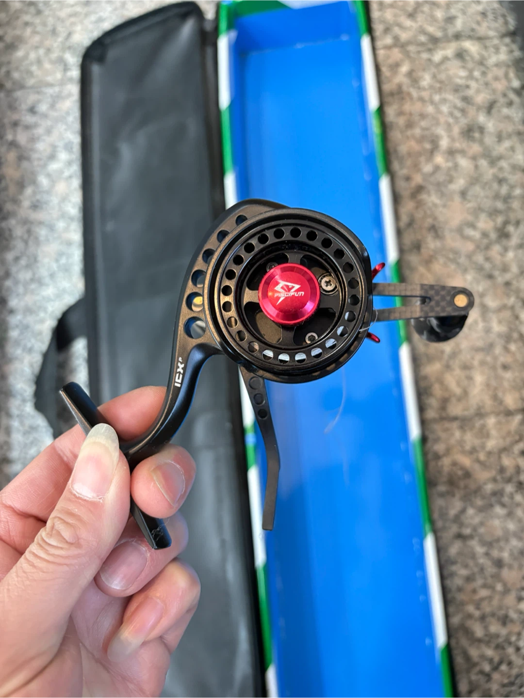 LEO SPORTS Fishing Reel with Case - photo 3