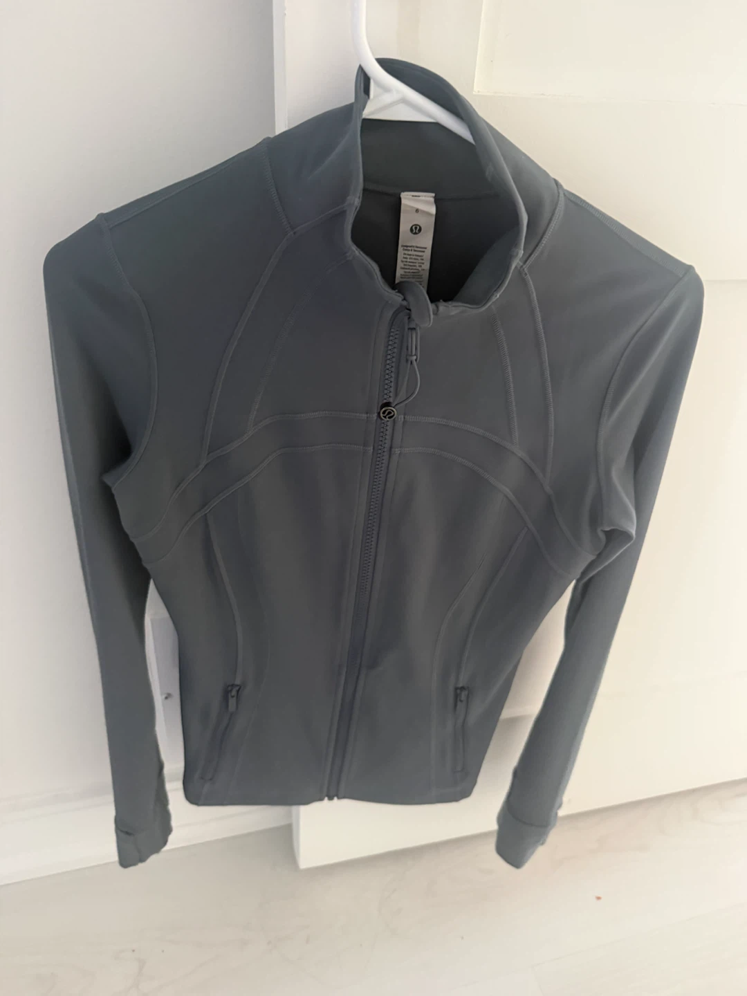 Lululemon Grey Jacket Size 6
